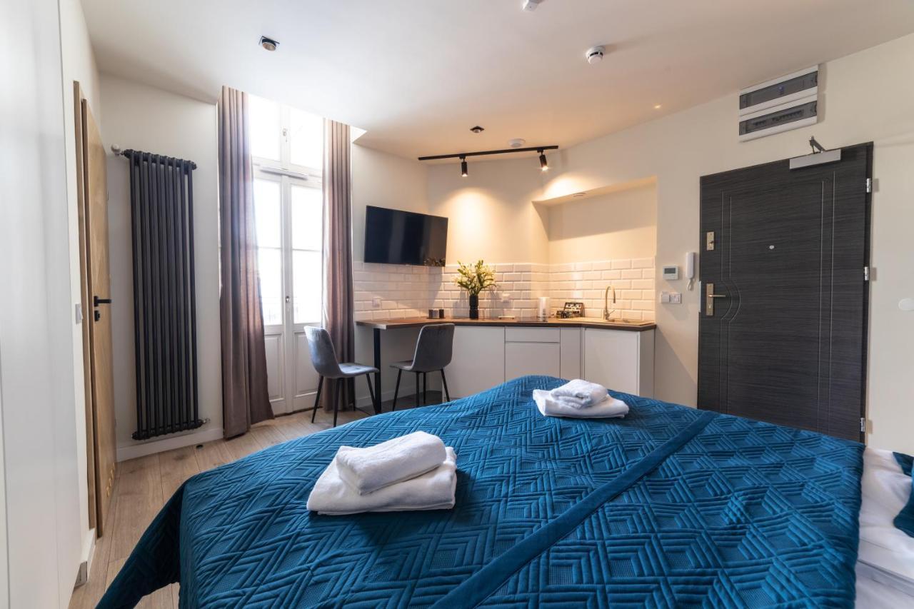 Milu Apartments Sebastiana Красков Екстериор снимка