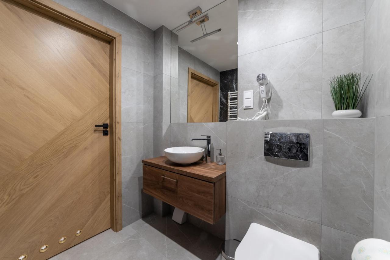 Milu Apartments Sebastiana Красков Екстериор снимка